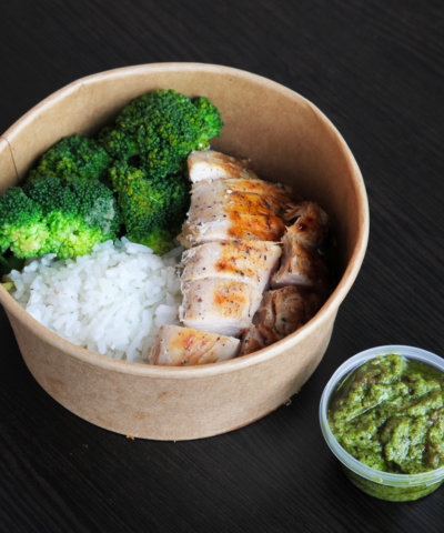 sous vide chicken bowl’s with pasta & vege of the day (plain) (copy)