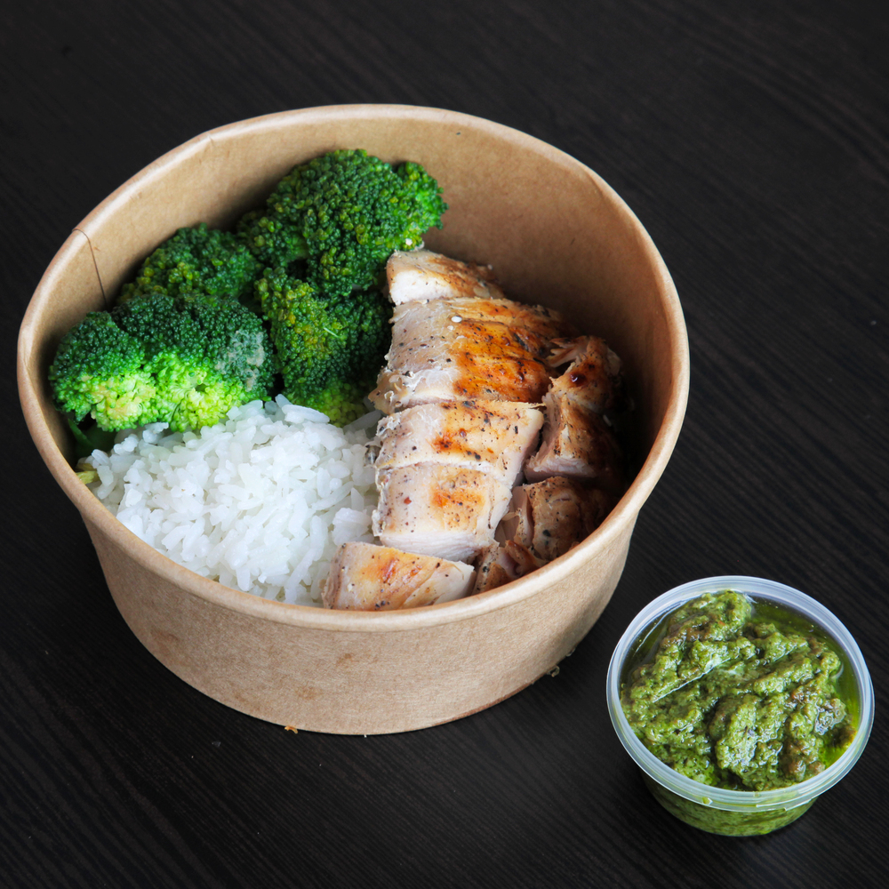 sous vide chicken bowl’s with pasta & vege of the day (plain) (copy)