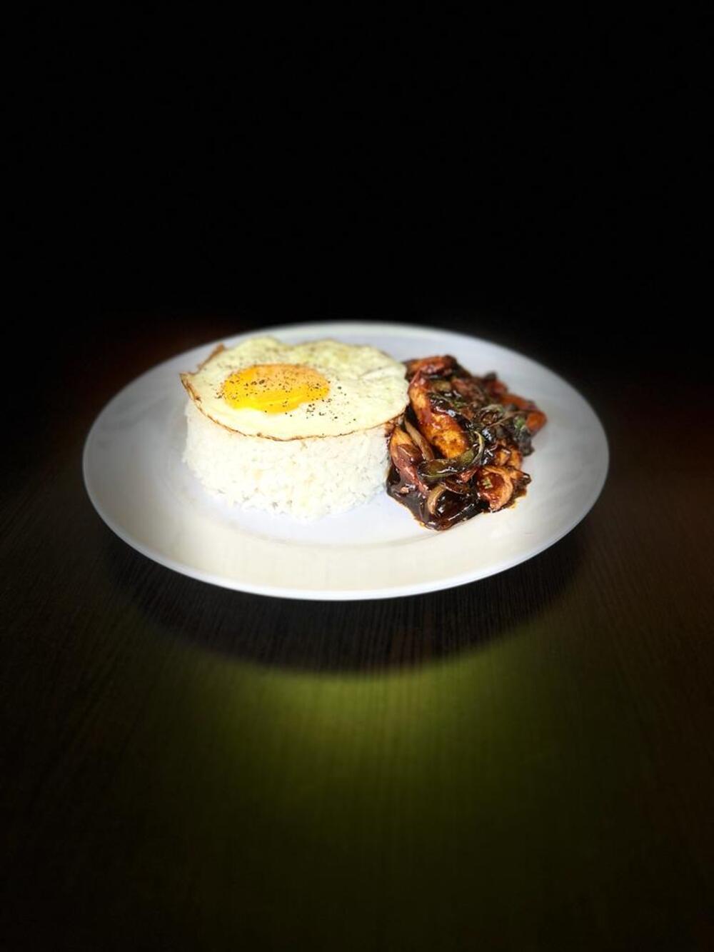 butter chicken rice & sunny side up (copy)