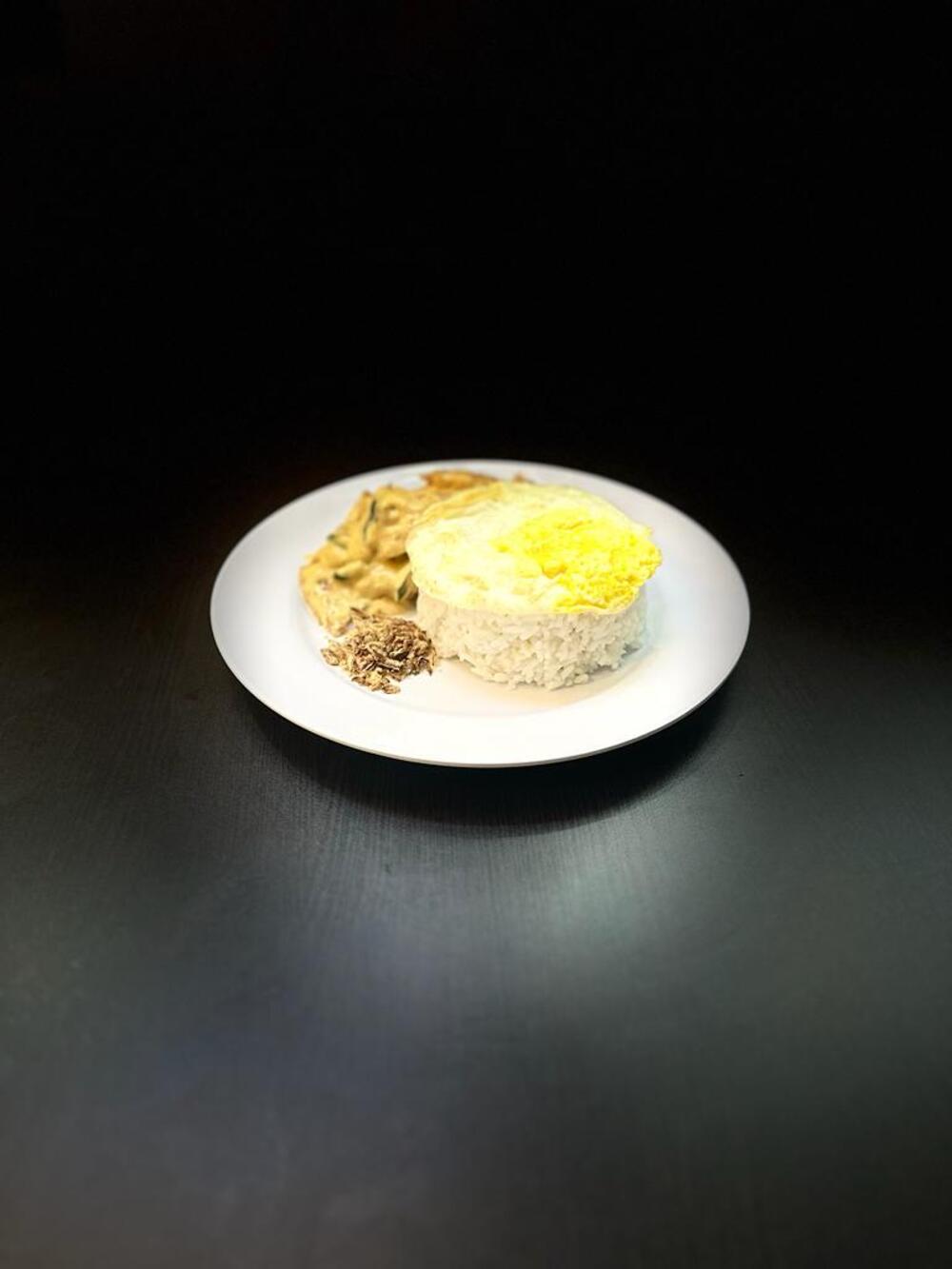 buttermilk chicken rice & sunny side up (copy)