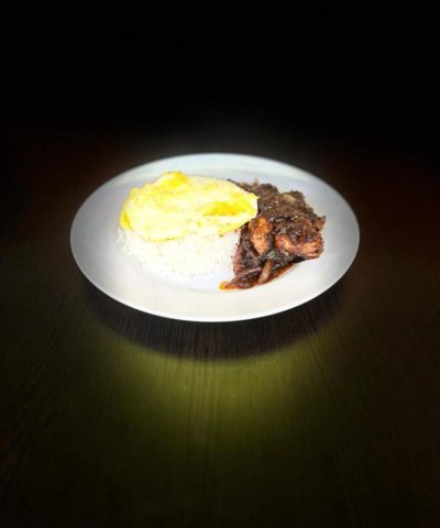 black pepper chicken rice & sunny side up (copy)