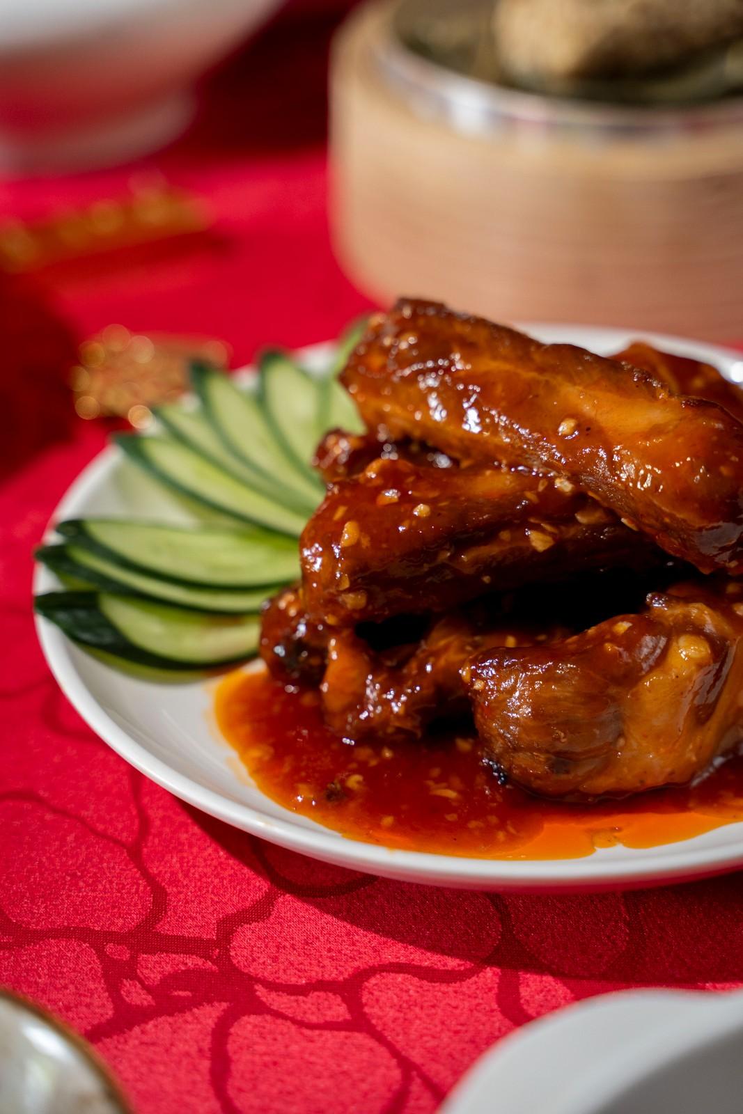 琥珍古香盐焗鸡 amber essence salt baked chicken (copy)